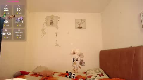 liahdiaz_ online show from July 22, 12:07 pm