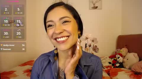 liahdiaz_ online show from July 22, 2:19 pm