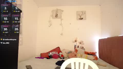 liahdiaz_ online show from July 28, 3:18 pm
