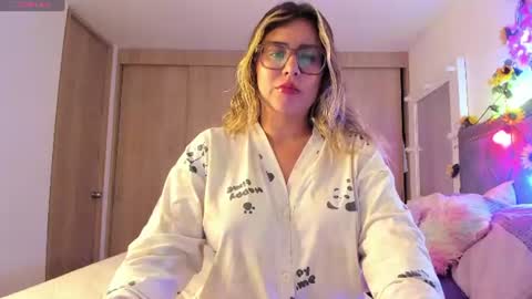 Lia online show from July 26, 3:00 am