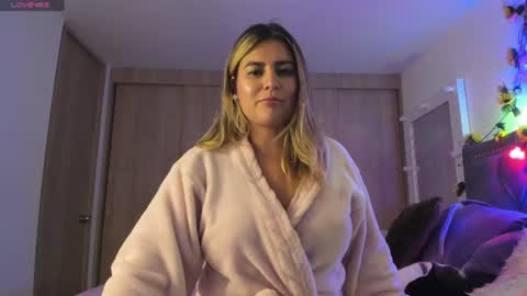 Lia online show from July 30, 4:09 am