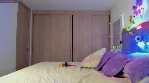 Lia online show from August 5, 1:03 am