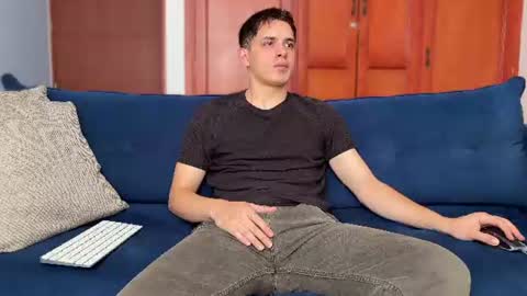 liam_enzho online show from July 14, 7:36 pm