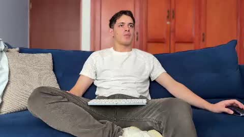 liam_enzho online show from July 23, 3:36 pm