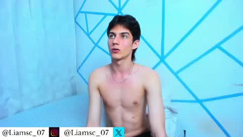 Liam scott77 online show from July 31, 2:51 am