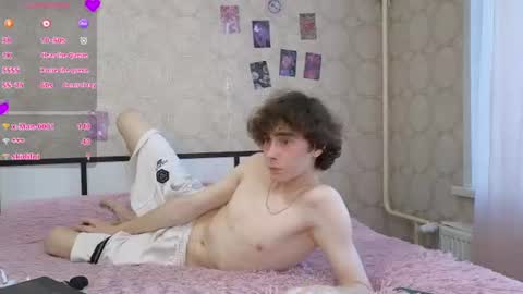 liam_wins online show from August 3, 11:45 pm