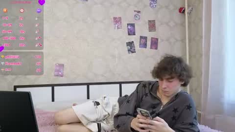 liam_wins online show from August 5, 11:47 pm