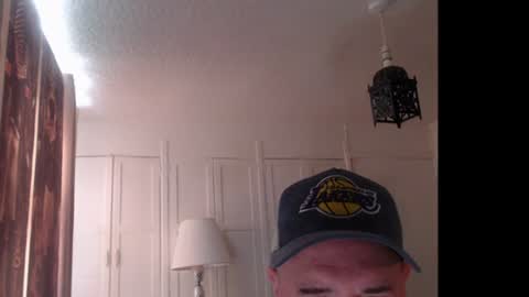 liamlight online show from August 3, 8:32 am