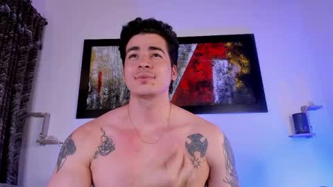 liamwyatt_ online show from June 6, 6:52 am