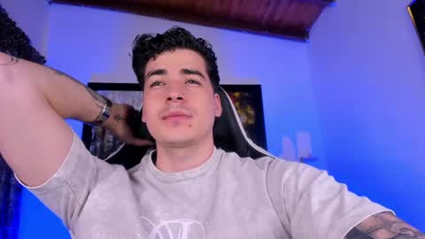 liamwyatt_ online show from July 26, 3:11 am