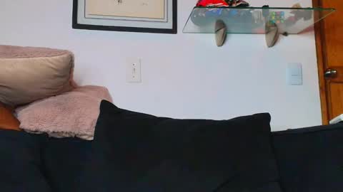 Lian Oconner online show from May 31, 2:02 am