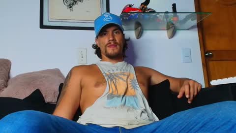 Lian Oconner online show from June 1, 3:09 am