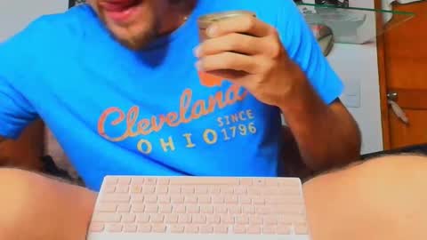 Lian Oconner online show from June 9, 3:02 am