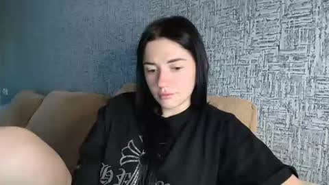 liana_diva online show from July 19, 9:33 am