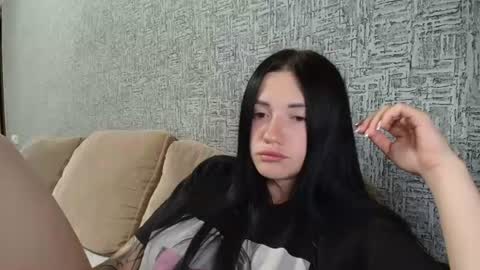 liana_diva online show from August 13, 9:51 pm