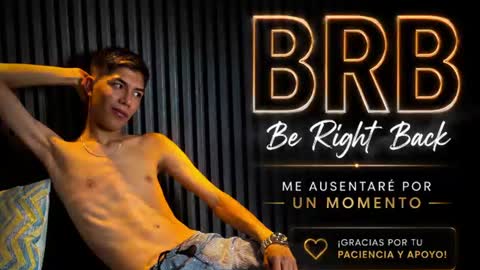 lianferrer_ online show from August 15, 3:38 pm