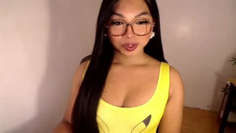 CALL ME LIANNA online show from August 12, 12:13 am