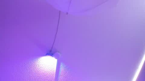liarossi_ online show from July 9, 7:19 pm