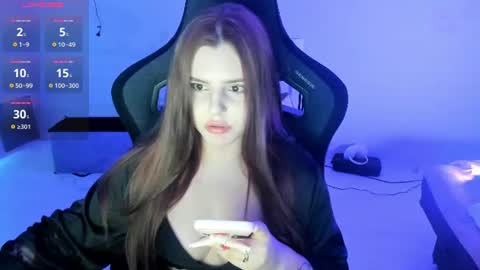 Lia online show from July 31, 6:02 pm