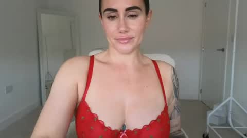Libby online show from August 14, 12:09 pm
