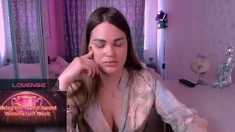 libra_mia online show from July 15, 6:36 am