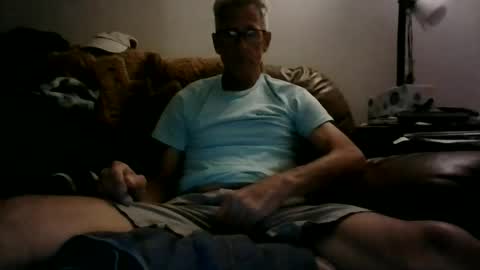 lickerboy721367 online show from March 26, 3:44 am