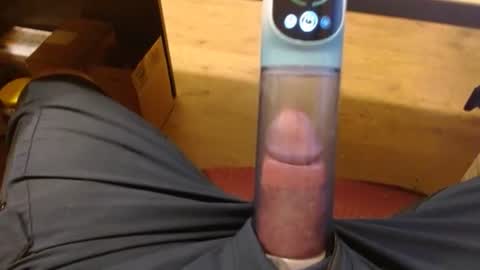 licklotaclit online show from August 10, 9:38 pm