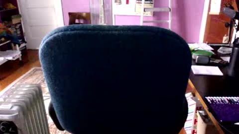 LickYourYoni online show from April 23, 3:05 pm
