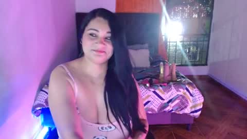 Isa online show from July 23, 2:03 am