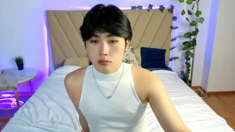 emjay online show from August 4, 6:49 pm