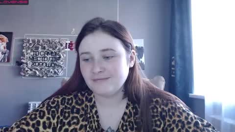 light_lunaa online show from June 4, 9:24 am