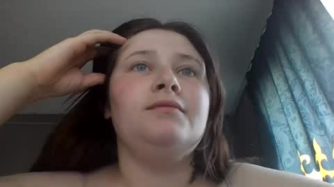 light_lunaa online show from June 19, 1:11 pm
