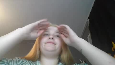 light_lunaa online show from June 26, 4:21 pm