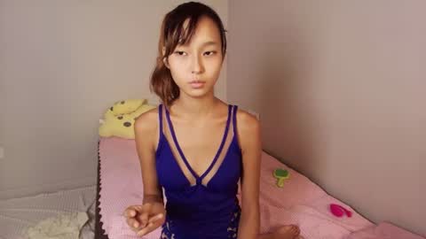 Lihn Pham online show from August 14, 7:45 am