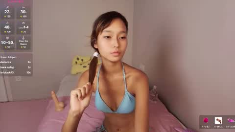 Lihn Pham online show from August 15, 4:27 am