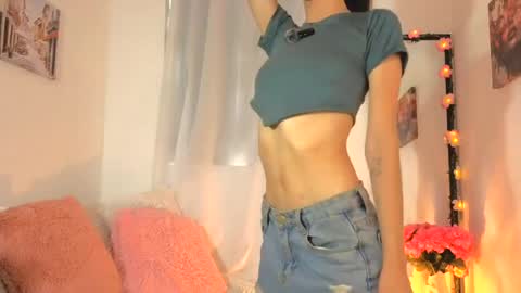 liiaa online show from July 30, 5:31 pm