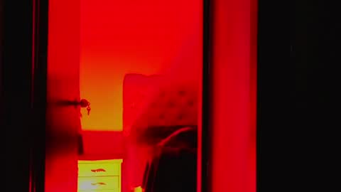 liiaa online show from August 7, 5:24 pm