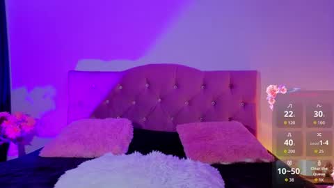 liiaa online show from August 8, 3:56 pm