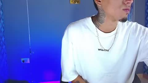 Daniel online show from August 4, 10:40 pm
