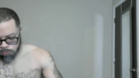 liightskinlover online show from April 28, 2:14 pm