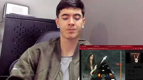 liio____ online show from May 17, 6:58 am