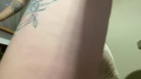 liissa207673 online show from August 11, 3:36 pm