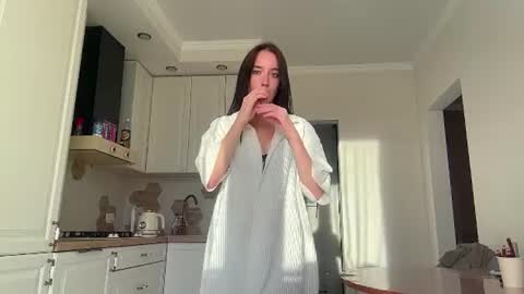 LiKa or  Billie lol online show from August 15, 5:17 pm