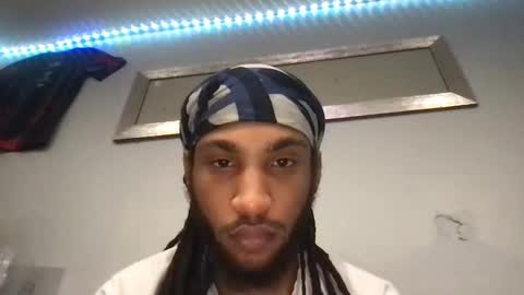 Suave online show from April 21, 6:08 am