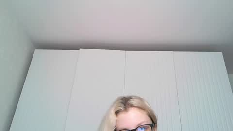 Anna and Bella online show from July 29, 3:46 am