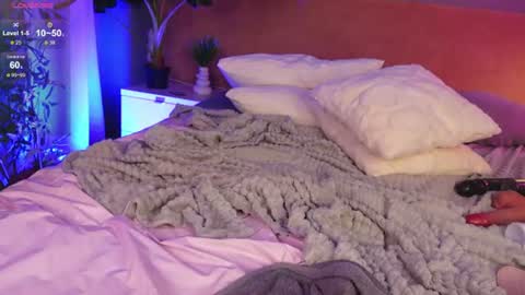 lil__fleur online show from August 3, 10:50 pm
