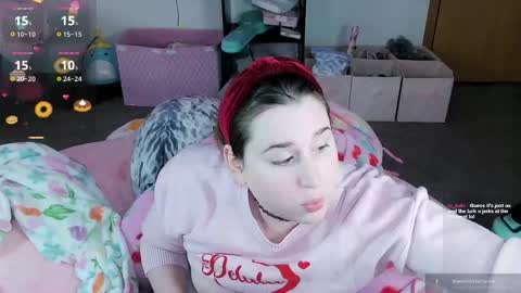 Lil Alison Heart online show from May 23, 7:50 pm