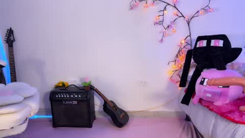 Lil belaa online show from August 8, 3:12 pm