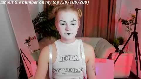 Erica online show from August 2, 12:34 pm