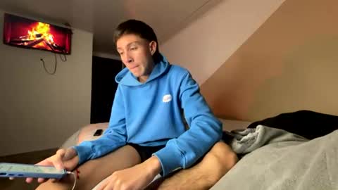 Dan online show from August 3, 1:23 am
